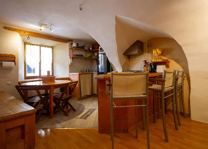 Charmant Appartement De 39M2 A Guillestre